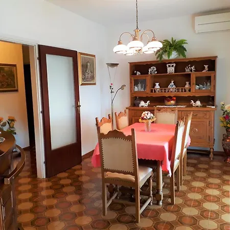 Eda Apartment *
